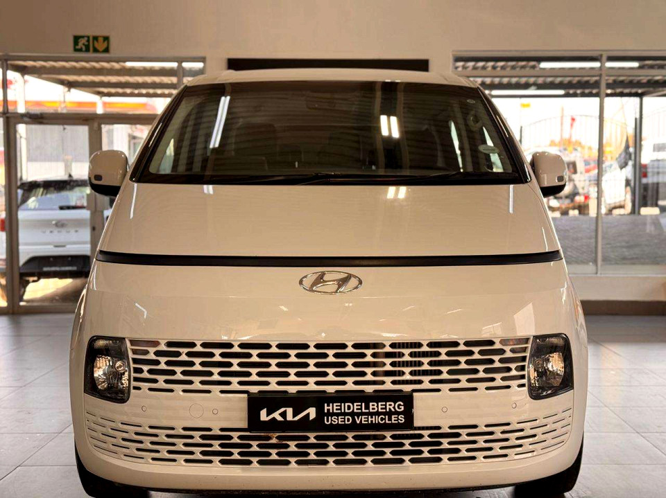 HYUNDAI STARIA 2.2D EXECUTIVE A/T , image 2