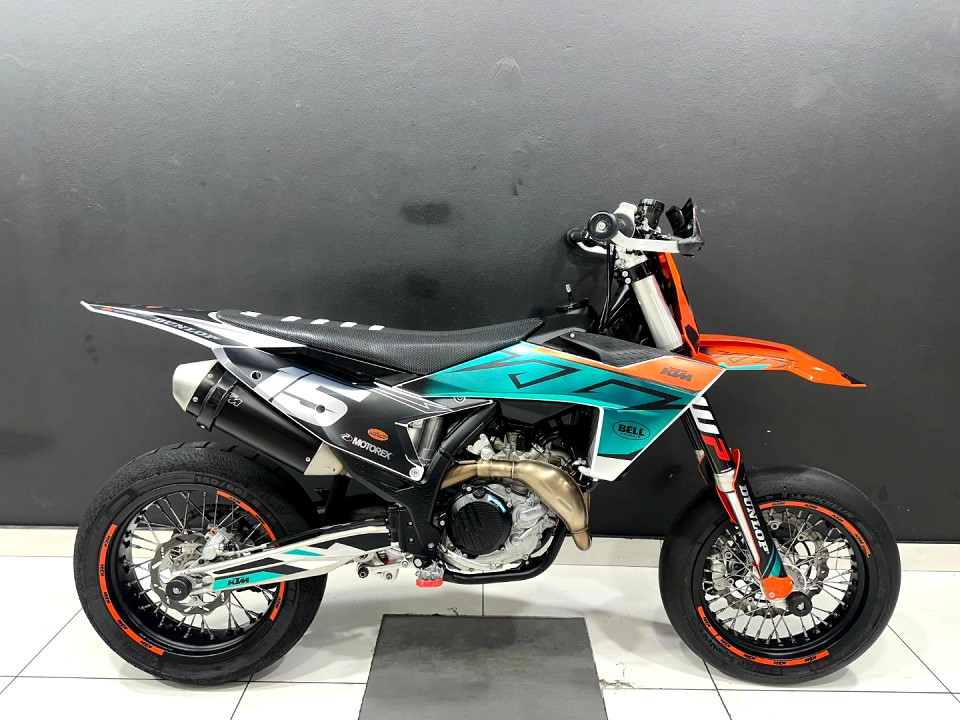 KTM SMR Motard, image 2