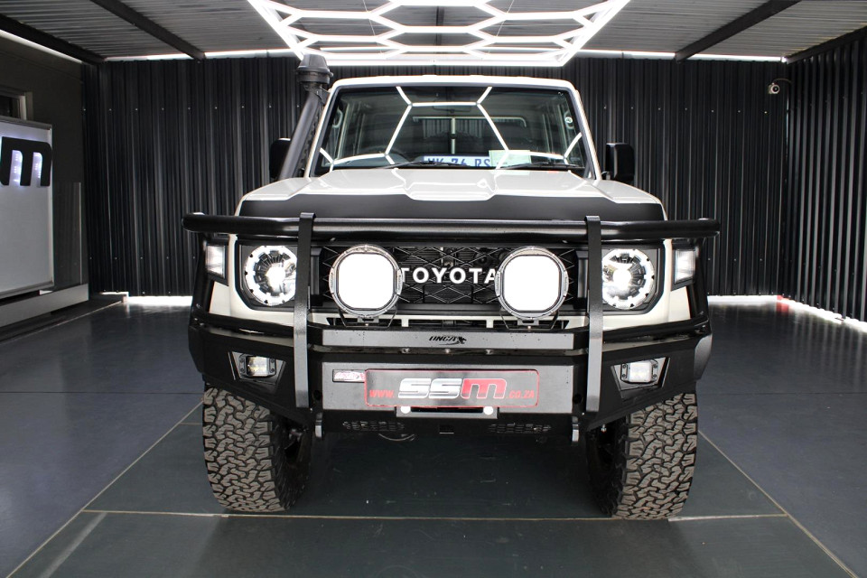 Toyota Land Cruiser 79 4.5D V8 P/U D/C, image 2