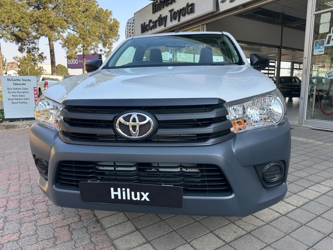 TOYOTA HILUX 2.4 GD S A/C P/U S/C, image 2