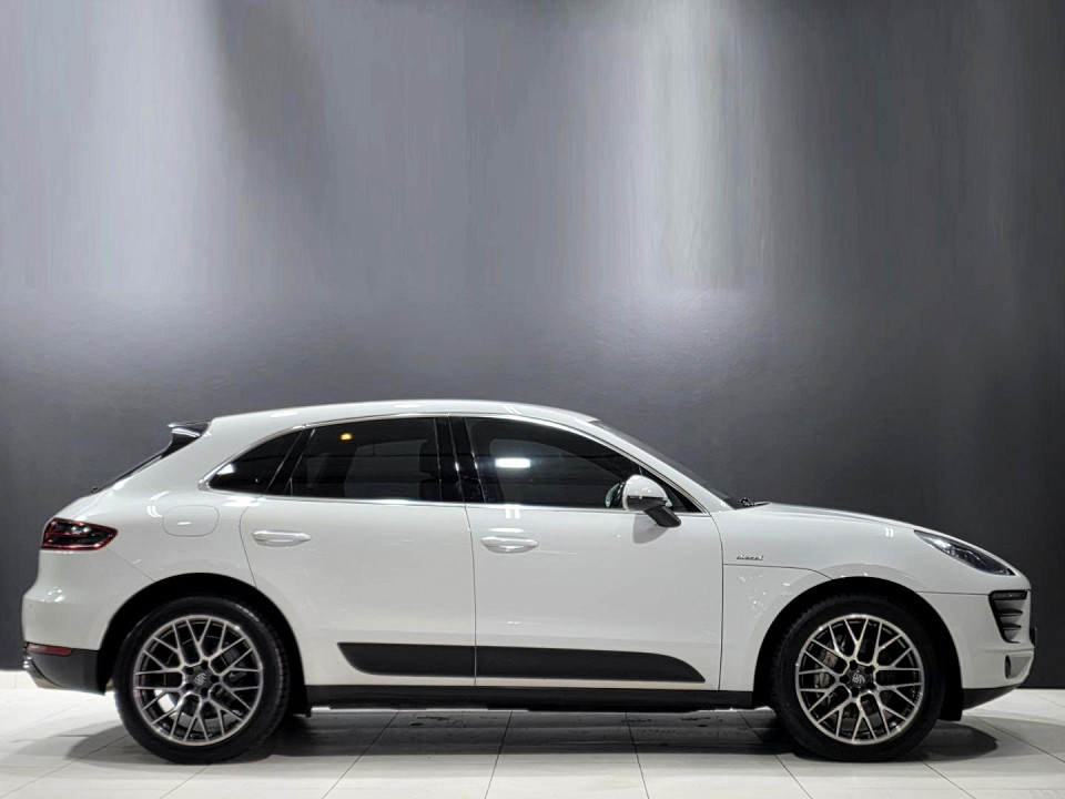 PORSCHE MACAN S DIESEL, image 2