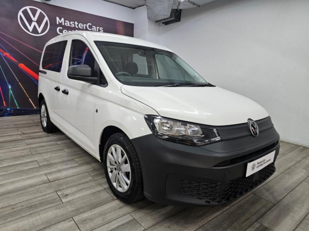 Volkswagen Caddy Kombi 1.6i 7 Seater, image 2