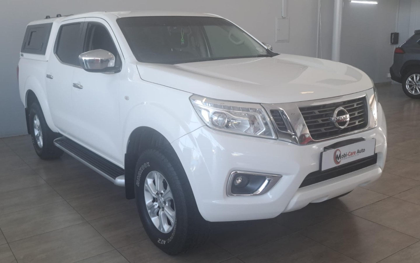 NISSAN NAVARA 2.3D SE 4X4 P/U D/C, image 1