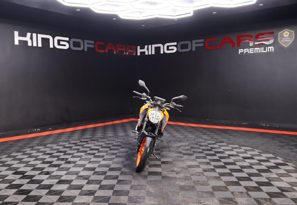 KTM 390 Duke, image 2