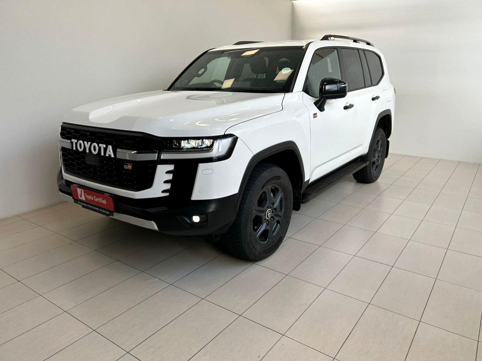 TOYOTA LANDCRUISER 300 V6 3.3D GR-S, image 2