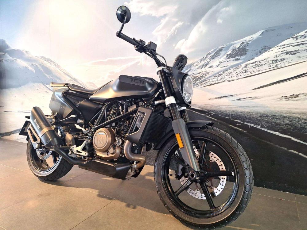 Husqvarna 701, image 2