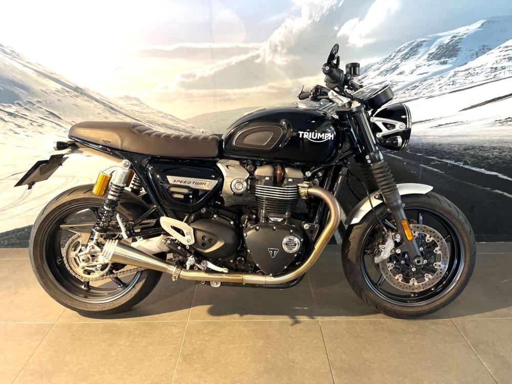 TRIUMPH SPEED TWIN 1200, image 1