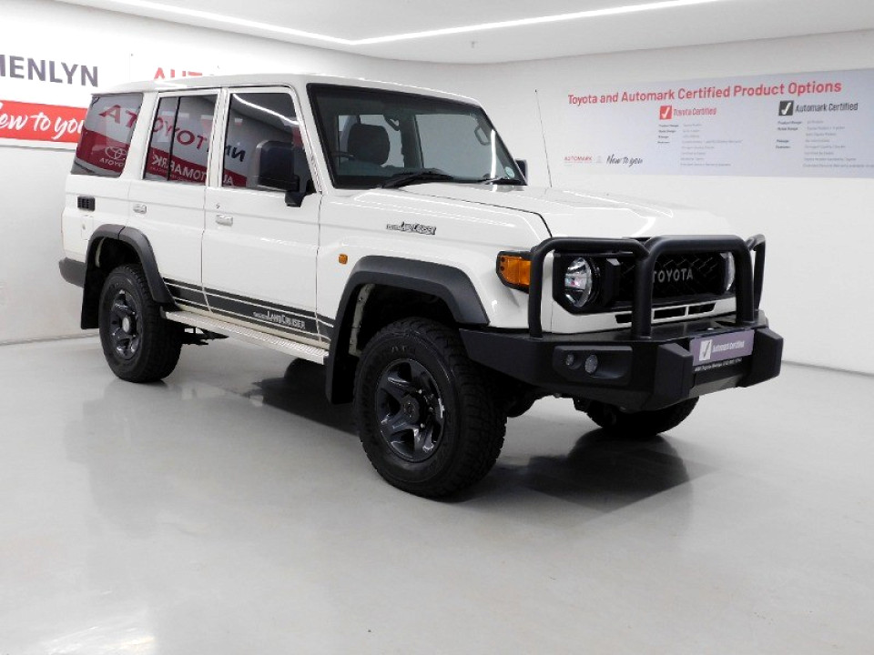 TOYOTA LANDCRUISER 76 2.8 GD-6 VX S/W A/T, image 2