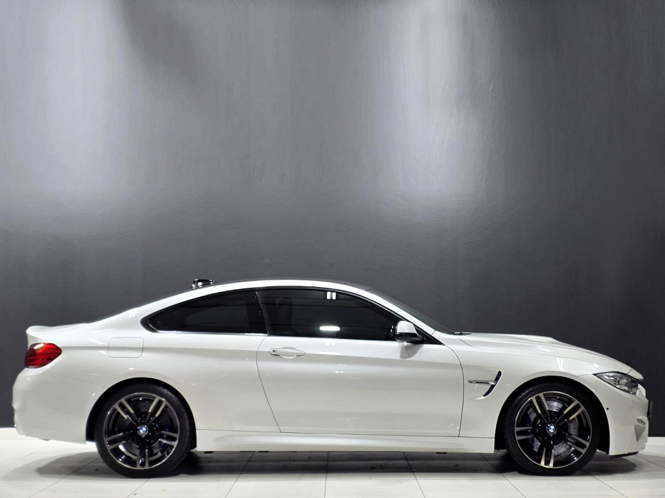BMW M4 coupe M-DCT, image 2