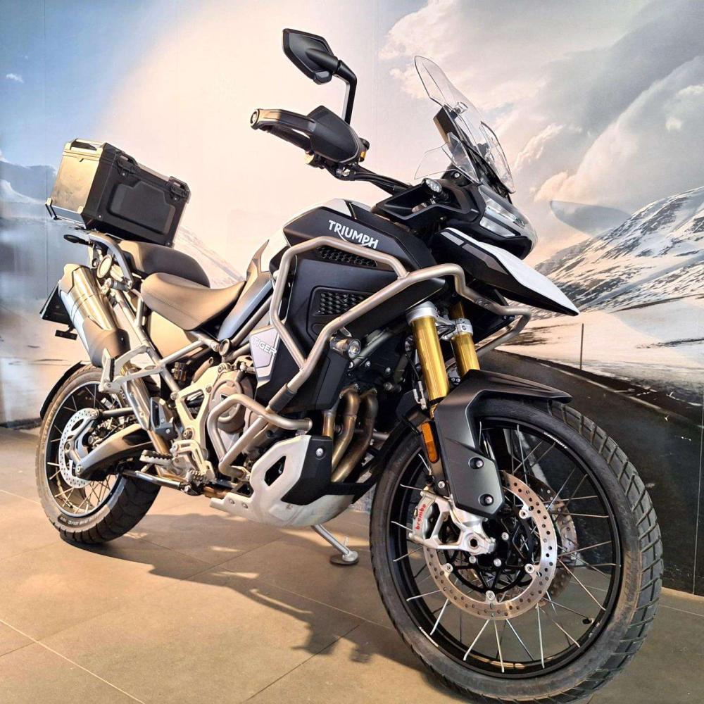 Triumph Tiger 1200 Rally Explorer, image 2