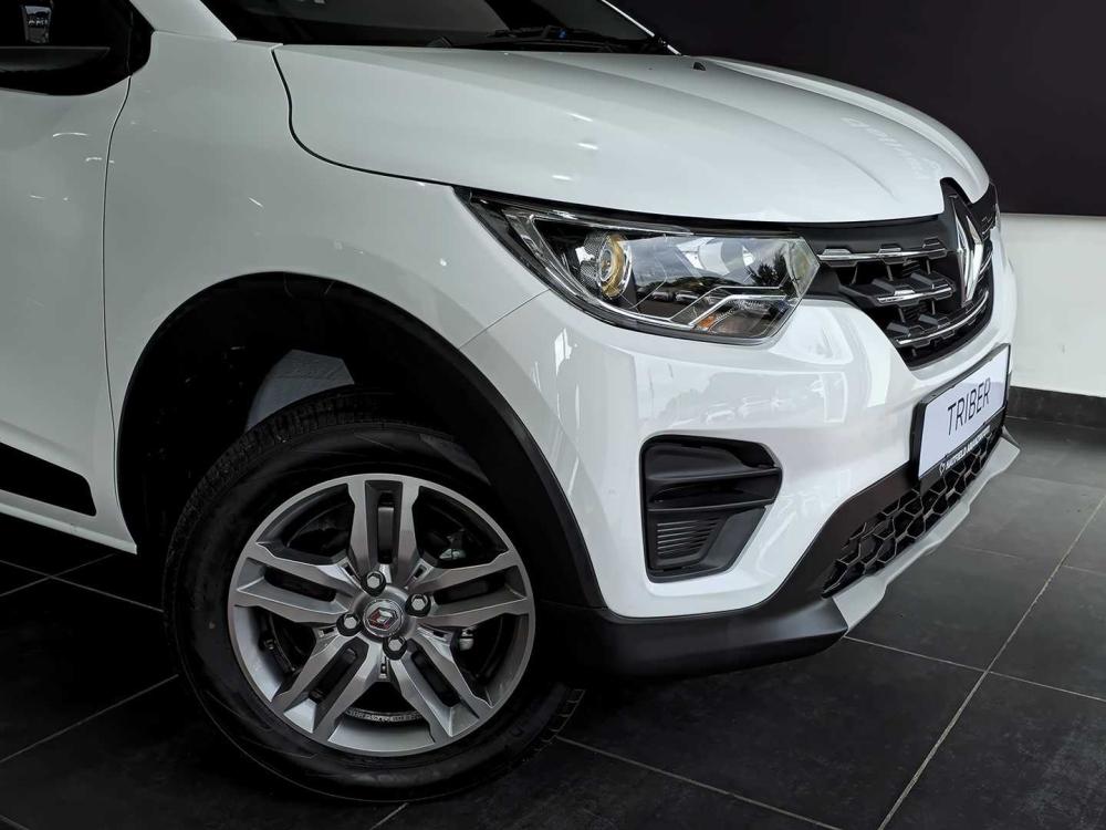 Renault Triber 1.0 Zen AMT, image 2