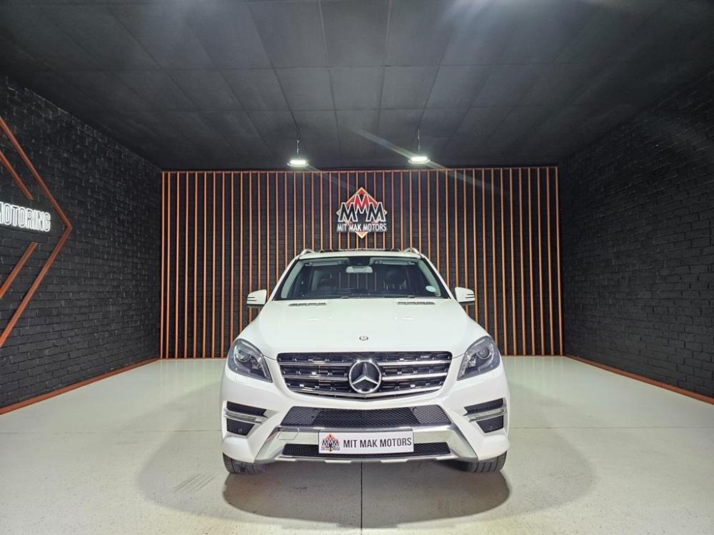 Mercedes-Benz ML350 BlueTec, image 2