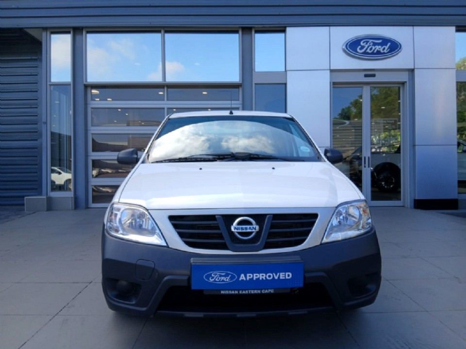 NISSAN NP200 1.6  A/C SAFETY PACK P/U S/C, image 1