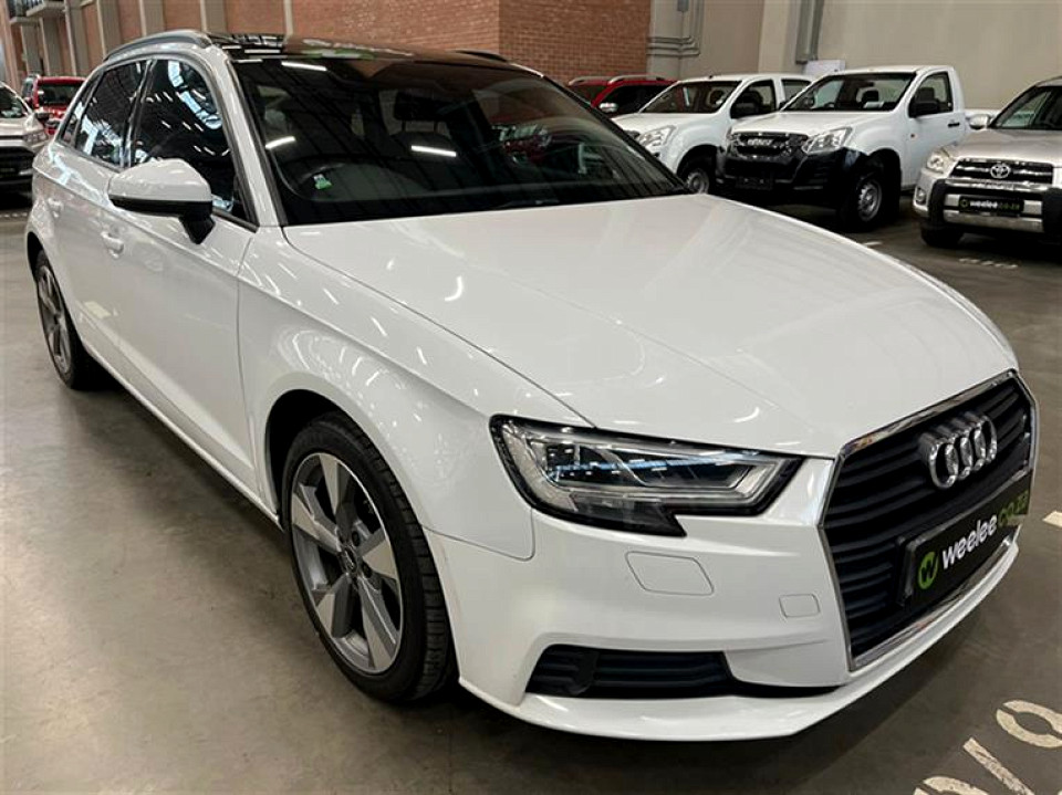 AUDI A3 SPORTBACK 1.0 TFSI STRONIC (30 TFSI), image 1