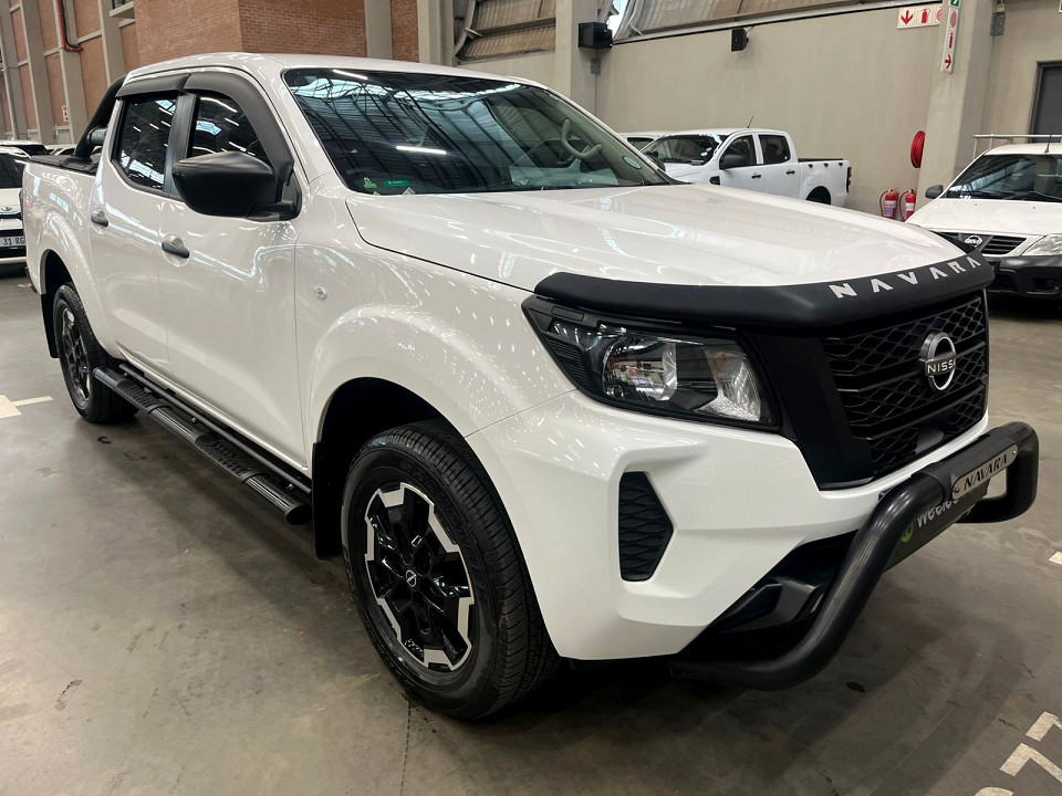 NISSAN NAVARA 2.5D XE D/C P/U, image 1