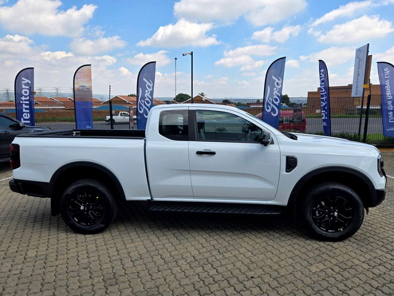 FORD RANGER 2.3 SPORT A/T SUPER CAB P/U, image 2