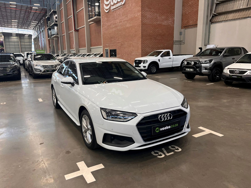 AUDI A4 2.0T FSI STRONIC (35 TFSI), image 1