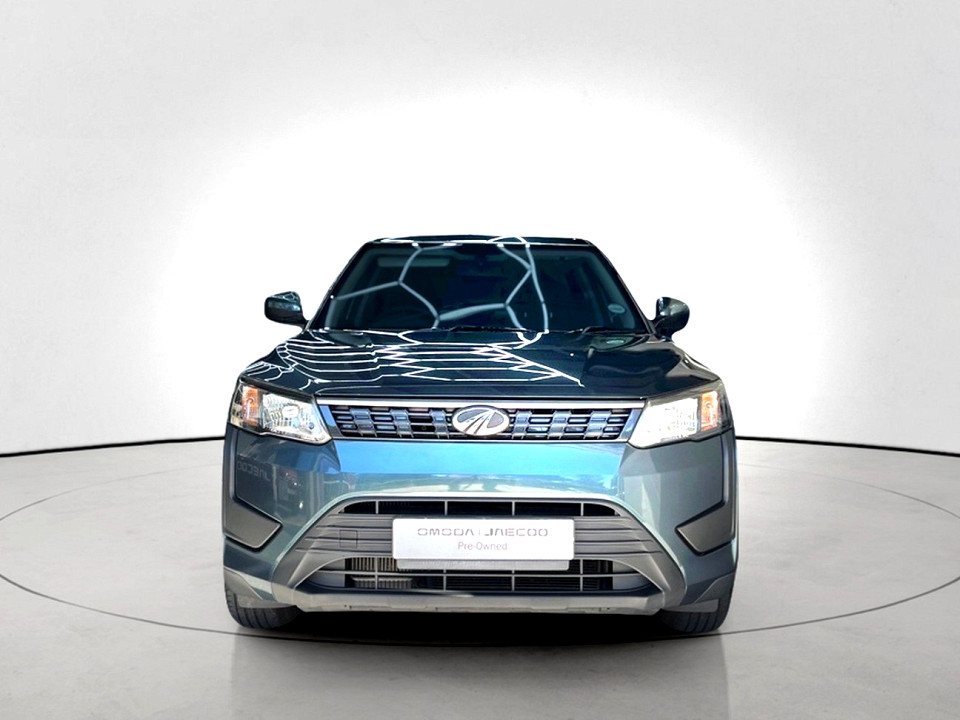 MAHINDRA XUV300 1.5D (W4), image 2