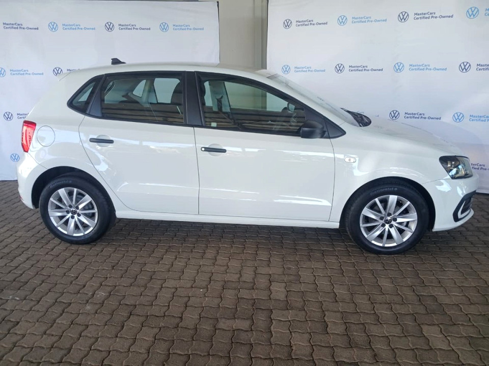 VOLKSWAGEN POLO VIVO 1.4 (5DR), image 2