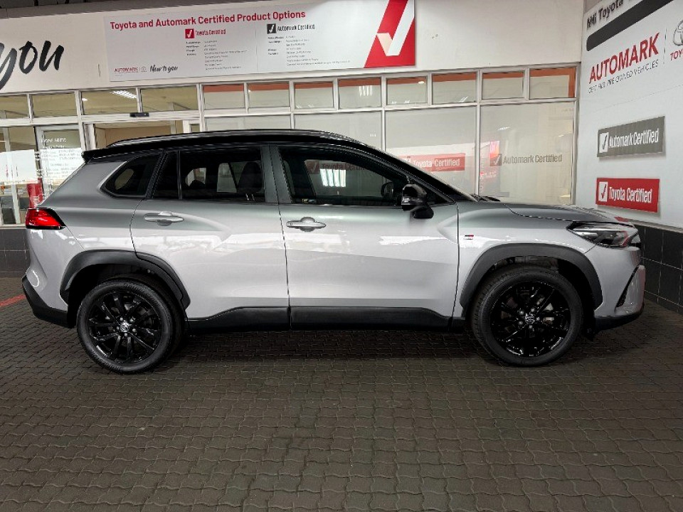 TOYOTA COROLLA CROSS 1.8 GR-S, image 2