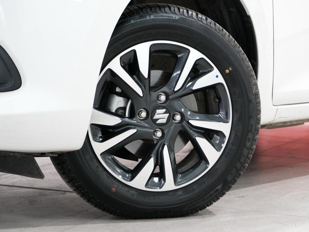 Suzuki Swift 1.2 GLX CVT, image 2