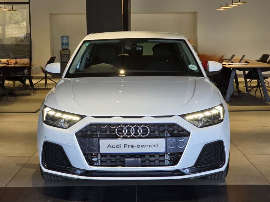 AUDI A1 SPORTBACK 30 TFSI ADVANCED S-TRONIC, image 2