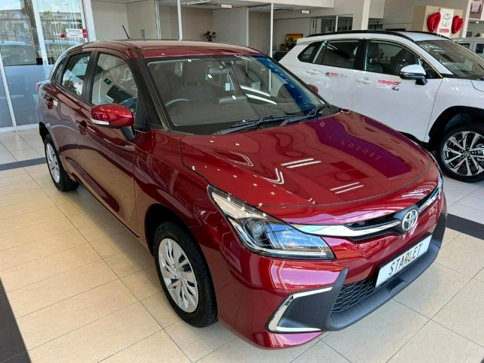 TOYOTA STARLET 1.5 Xi, image 1