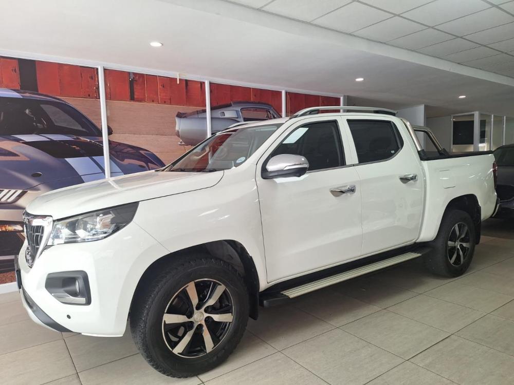 Peugeot Landtrek 4Action Double Cab 4X4, image 1