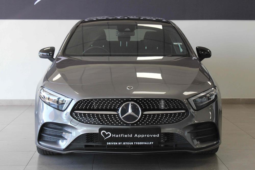 MERCEDES-BENZ A200 PROGRESSIVE (4DR), image 2