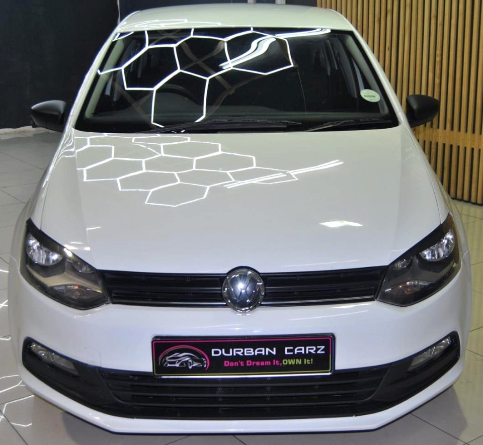 VOLKSWAGEN POLO VIVO 1.4 TRENDLINE (5DR), image 2