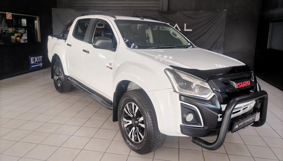 Isuzu D-Max 300 X-Rider A/T D/C P/U, image 1