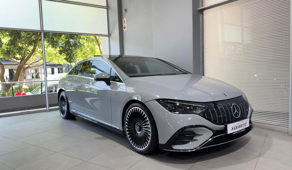 MERCEDES-BENZ AMG EQE 43, image 1