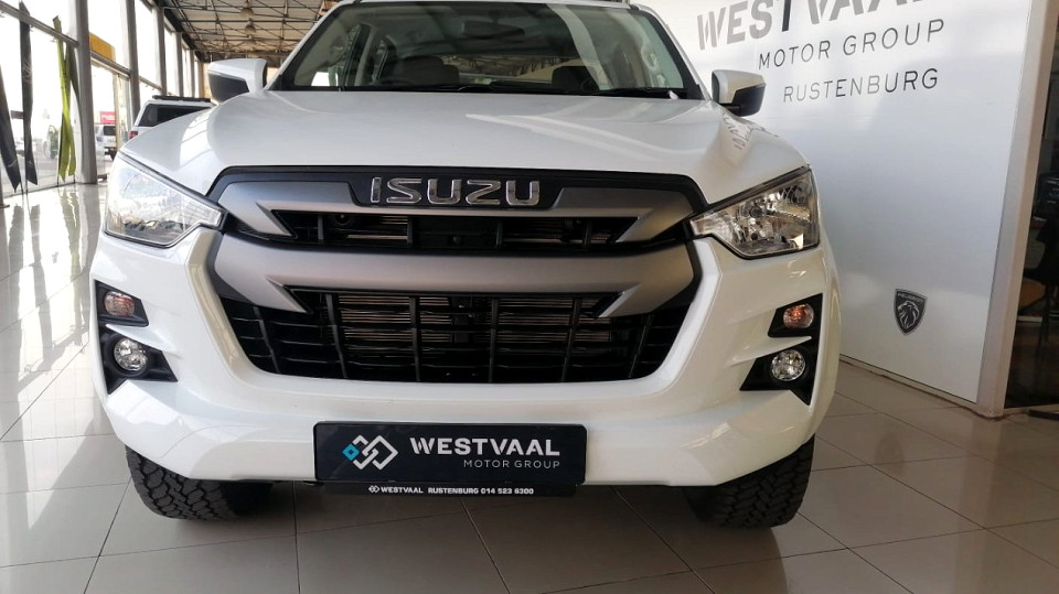 ISUZU D-MAX 1.9 Ddi HR LS D/C P/U, image 2