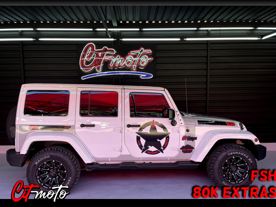 JEEP WRANGLER UNLTD SAHARA 3.6L V6 A/T, image 1