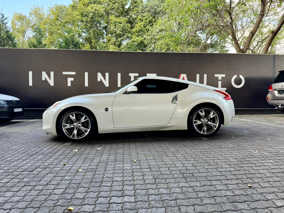 NISSAN 370 Z COUPE A/T, image 2