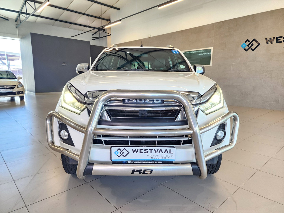 ISUZU D-MAX 300 LX 4X4 A/T D/C P/U, image 2