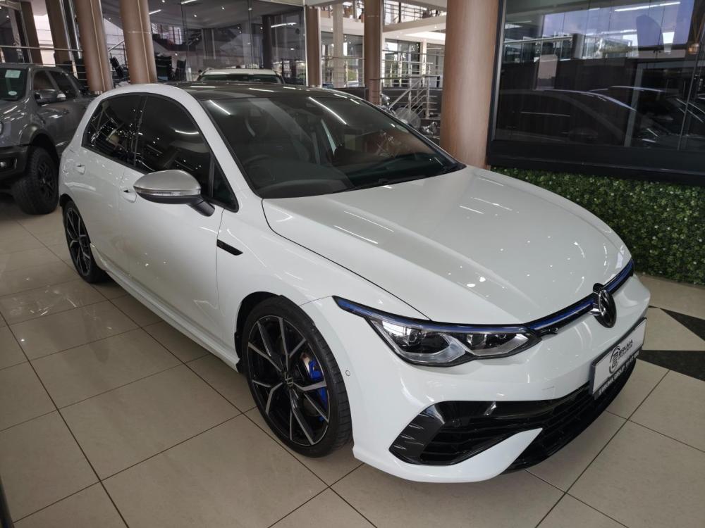 Volkswagen Golf 8 2.0 TSI R DSG, image 1