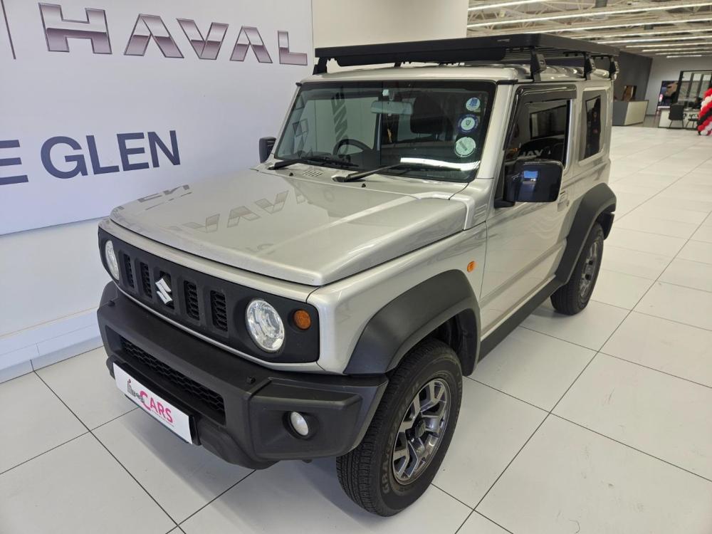 Suzuki Jimny 1.5 GLX, image 2
