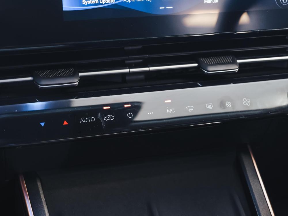 OMODA C5 1.5T Elegance X, image 2