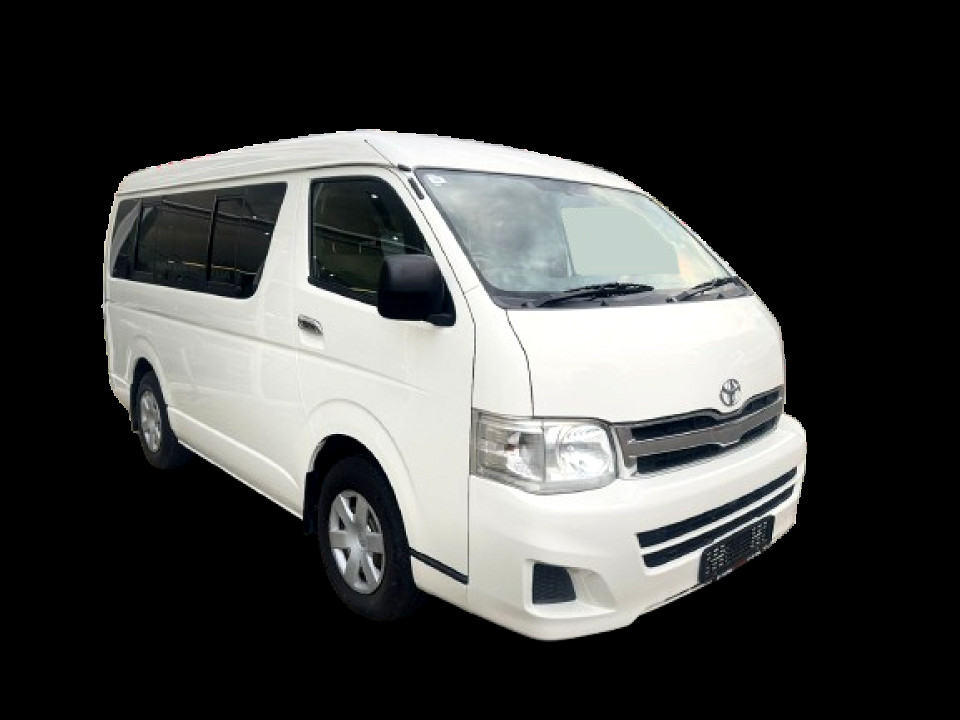 Toyota Quantum 2.7 GL 10-seater bus, image 1