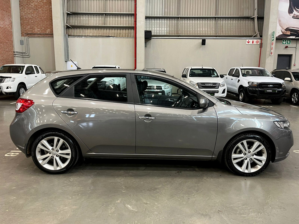 KIA CERATO 2.0 5DR, image 2