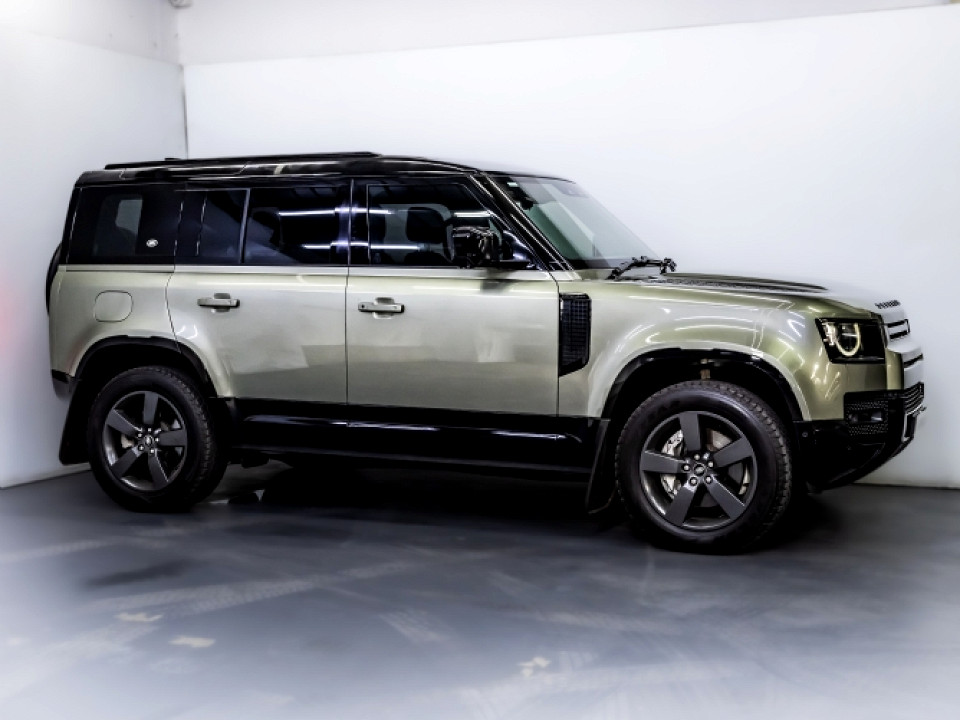 LAND ROVER DEFENDER 110 D300 HSE X-DYNAMIC, image 2