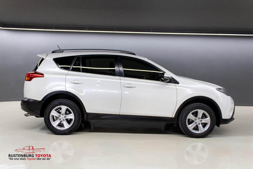 TOYOTA RAV4 2.0 GX A/T, image 2