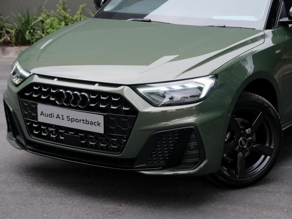 AUDI A1 SPORTBACK 30 TFSI BLACK EDITION S-TRONIC, image 2