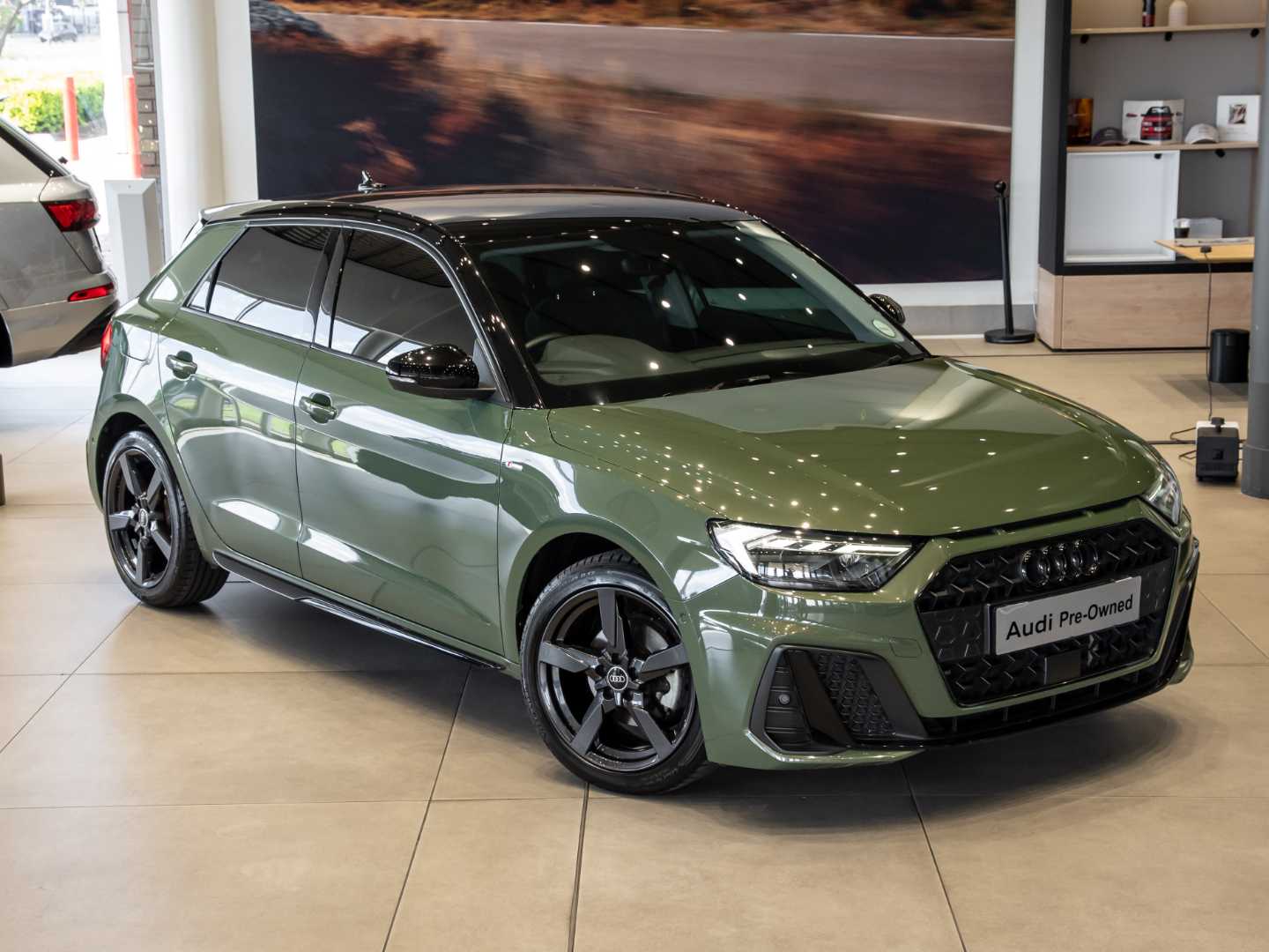 AUDI A1 SPORTBACK 30 TFSI BLACK EDITION S-TRONIC, image 1