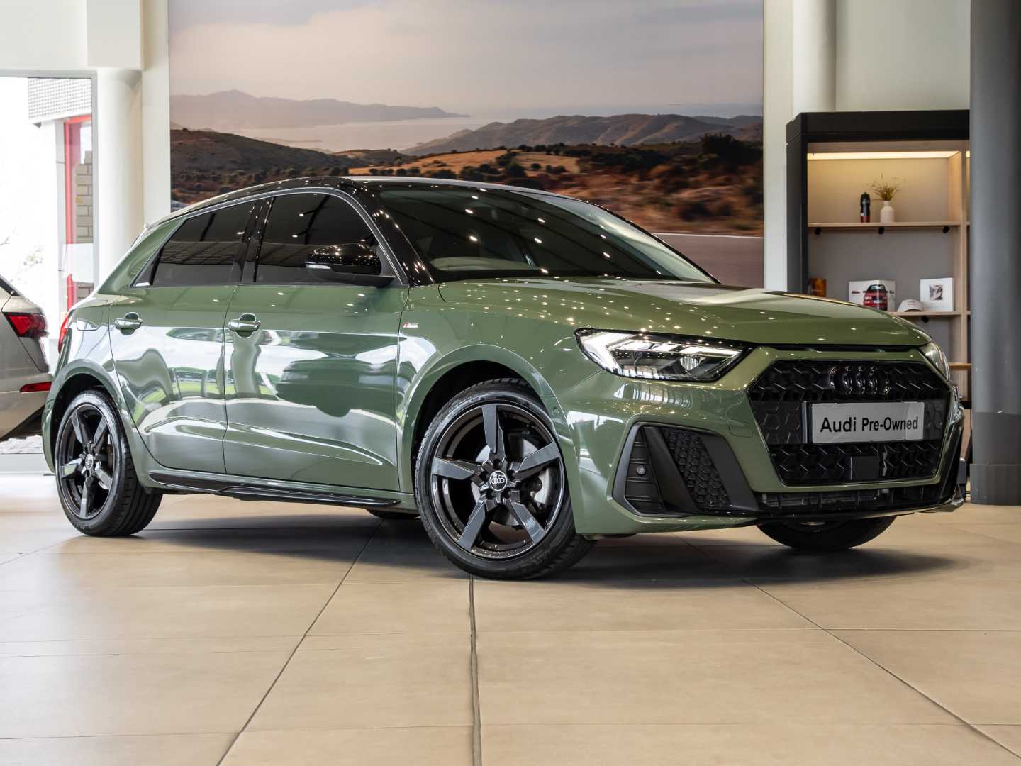 AUDI A1 SPORTBACK 30 TFSI BLACK EDITION S-TRONIC, image 2