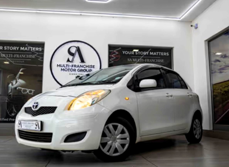 TOYOTA YARIS ZEN3+ A/T 5Dr, image 1