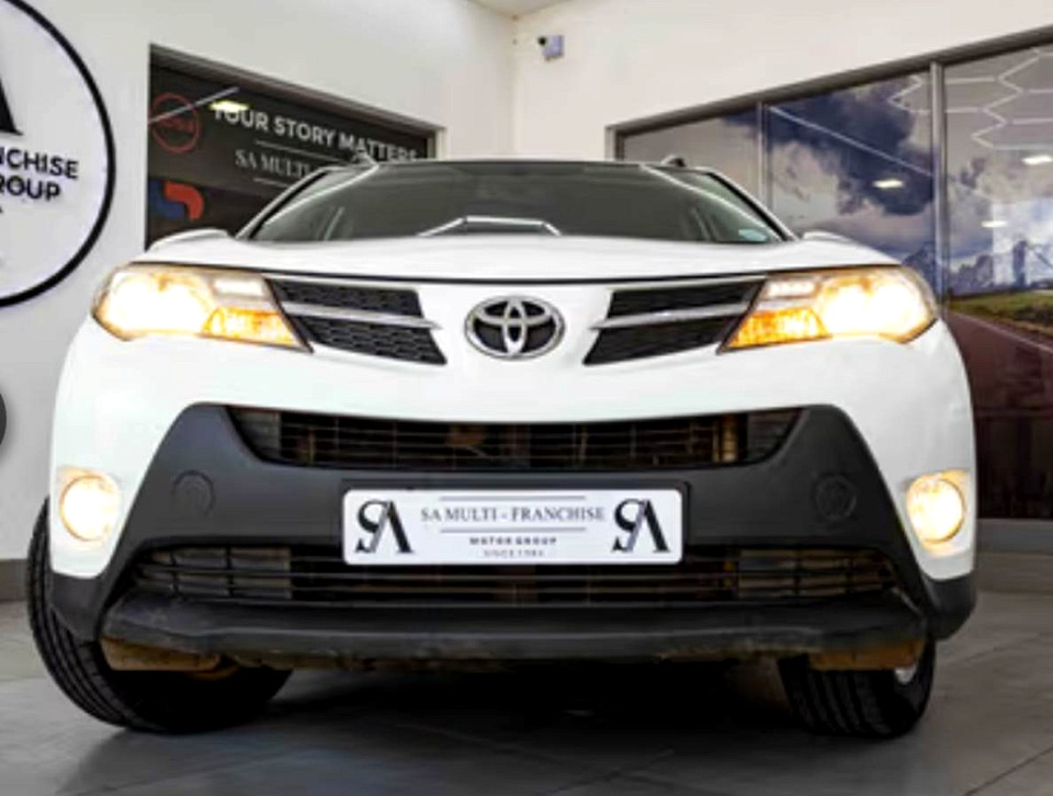 Toyota RAV4 2.2D-4D GX, image 2