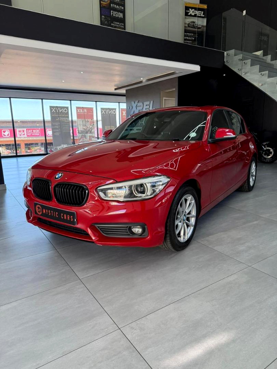 BMW 118i 5DR A/T (F20), image 1
