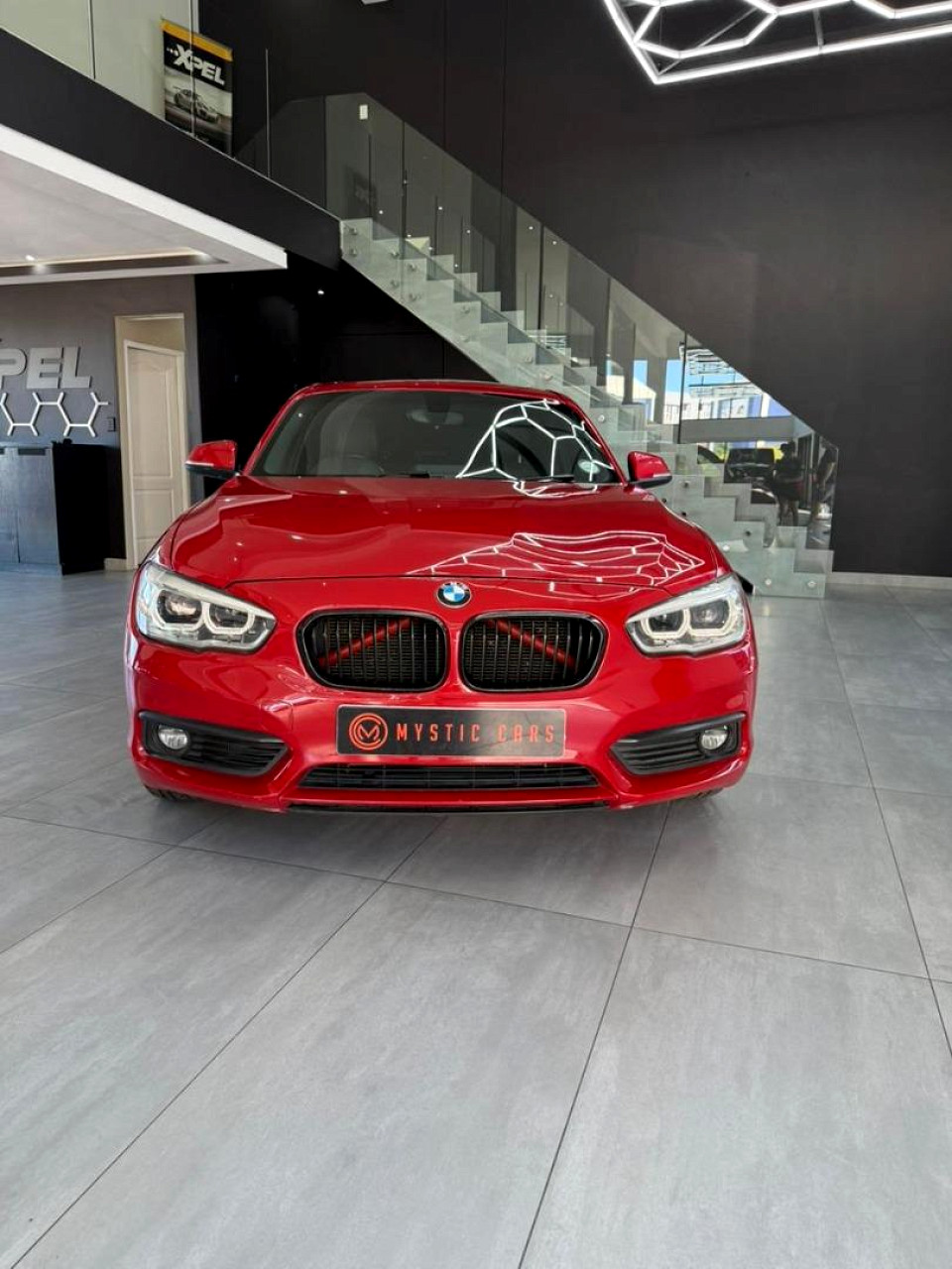 BMW 118i 5DR A/T (F20), image 2